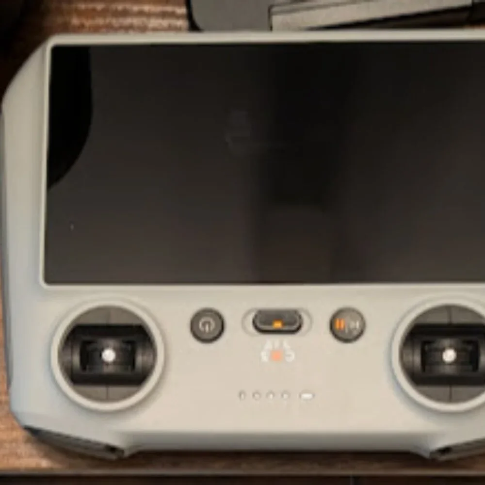 DJI Mavic 3 Pro FlyMore Combo (DJI RC)